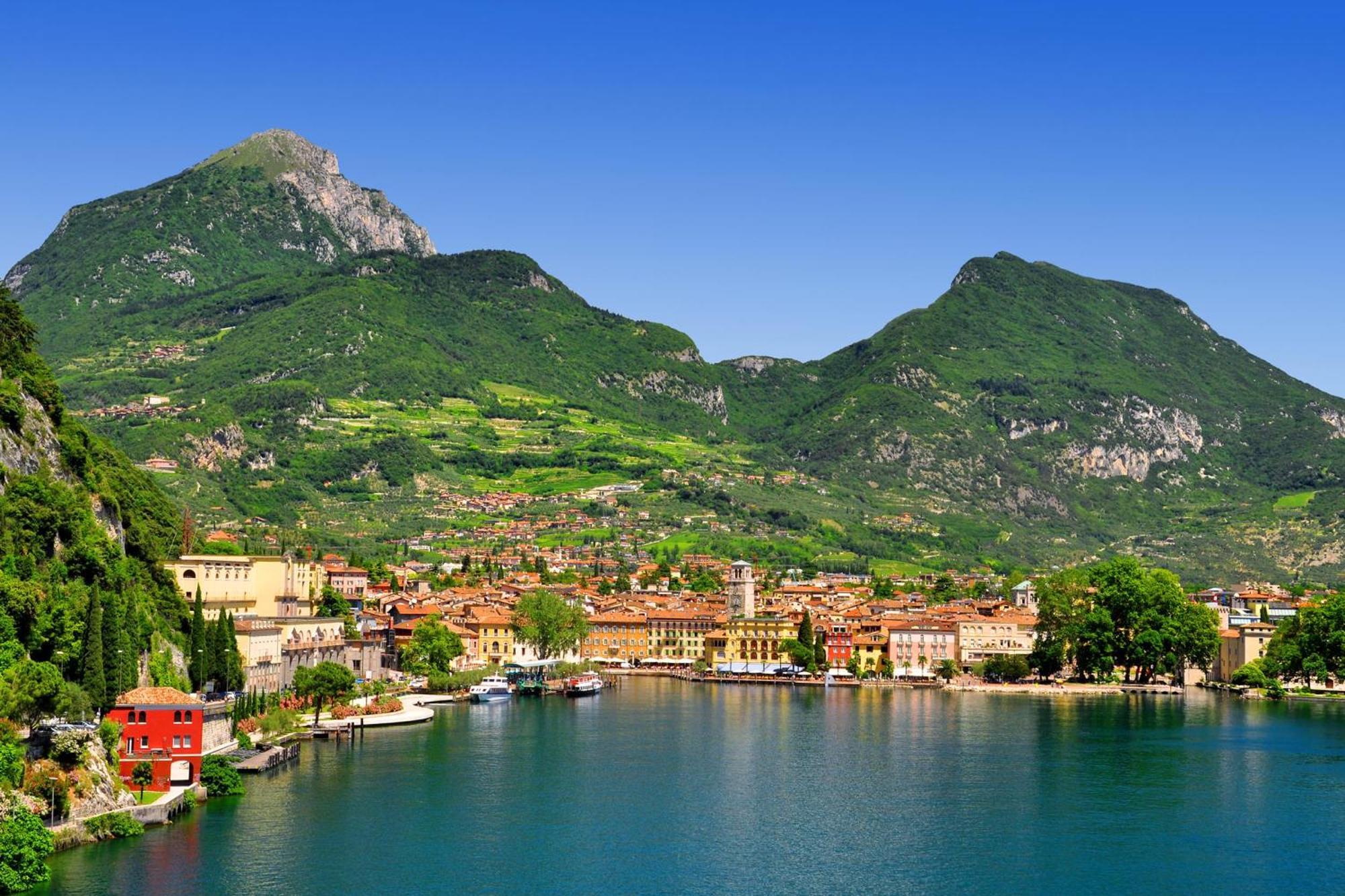 Ca'Cerere - Happy Rentals Riva del Garda Ngoại thất bức ảnh