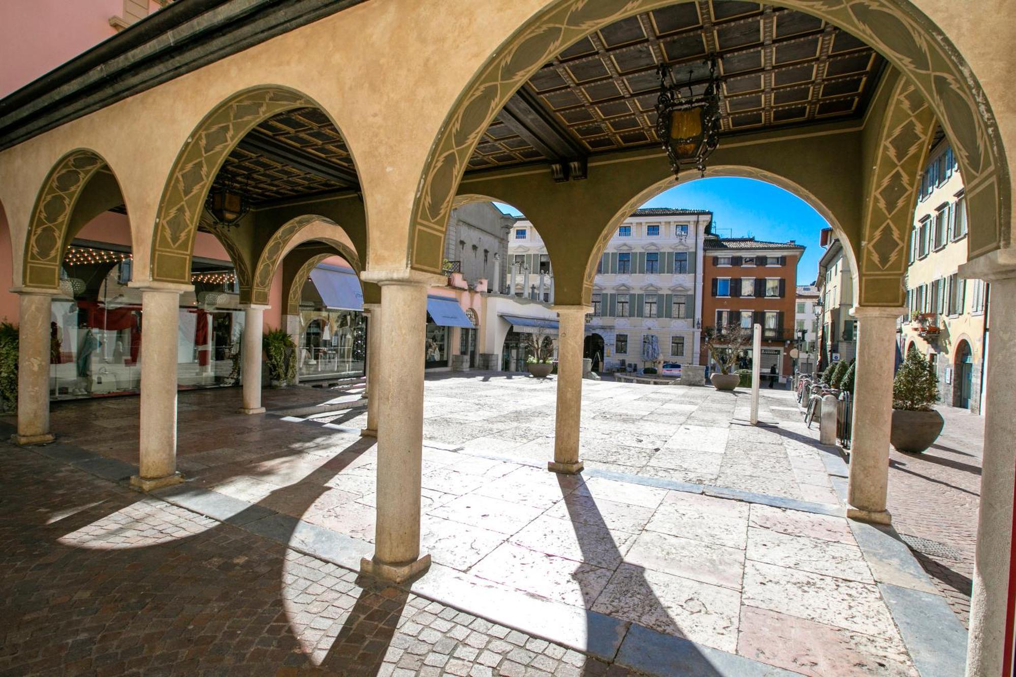 Ca'Cerere - Happy Rentals Riva del Garda Ngoại thất bức ảnh